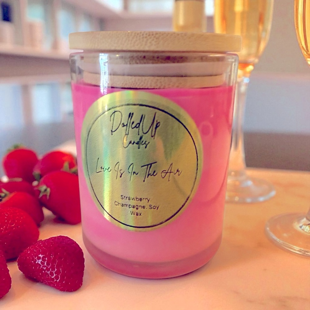 9oz Strawberry Champagne Scented Soy Wax Candle - Picture 2 of 3